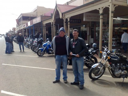 Ned and his new best mate (Peter) standing in the main street ... duh!